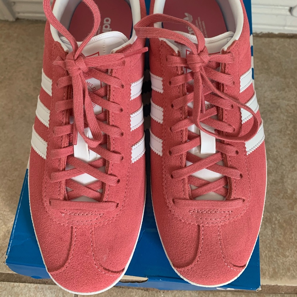 Adidas - Picture 8 of 8